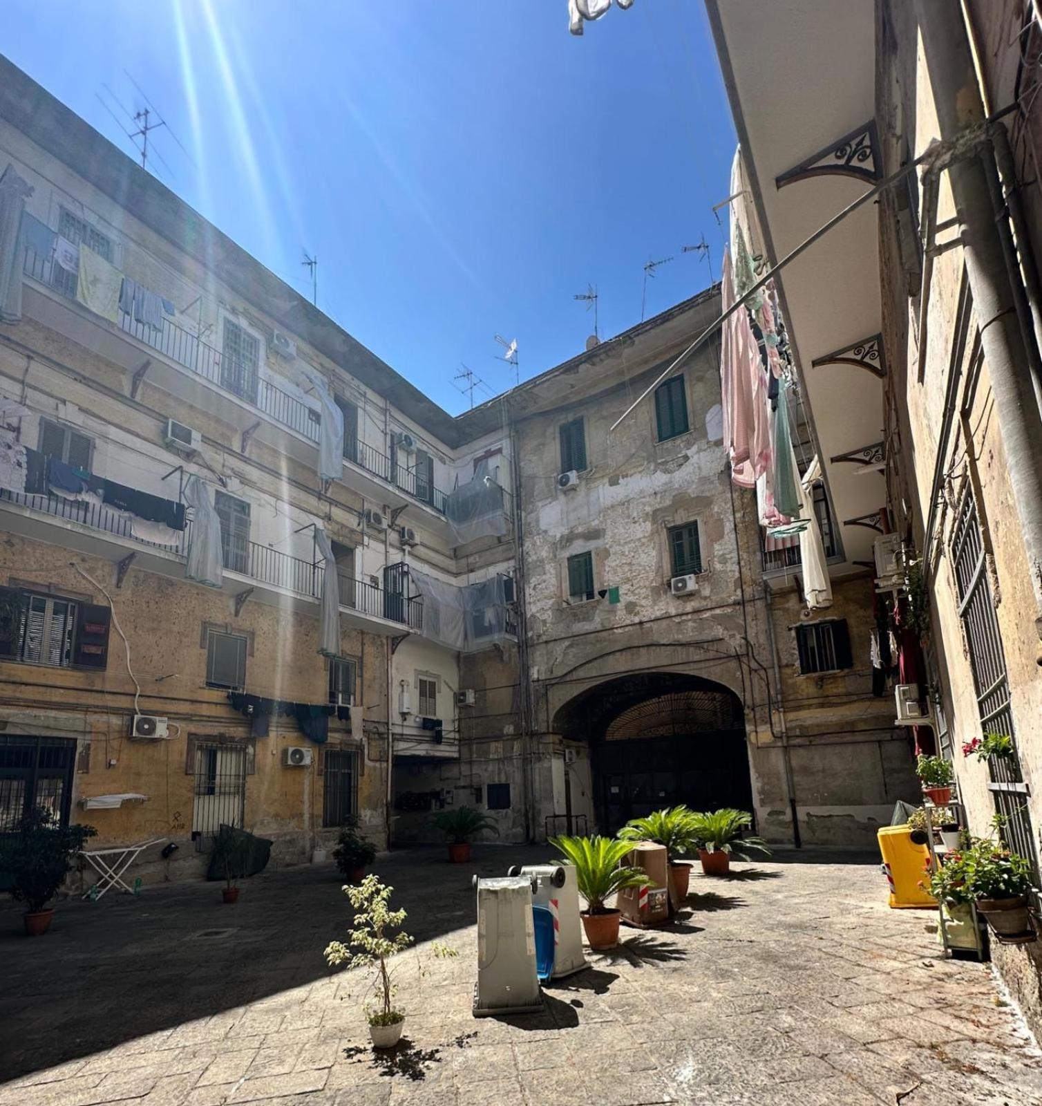 Hv Suites Decumanus Napels Buitenkant foto